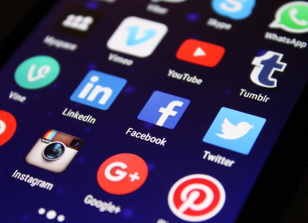 aplikasi pencari kerja - awanapps.com