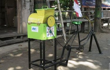 Ilustrasi sepeda kayuh untuk mengolah sampah. (Sumber: Kompas.com)