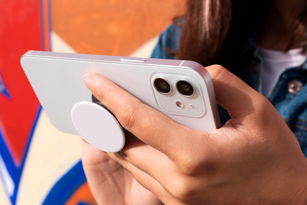 Cara Cek Garansi iPhone Resmi, Ternyata Mudah! - AwanApps