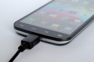 HP yang dicas semalaman